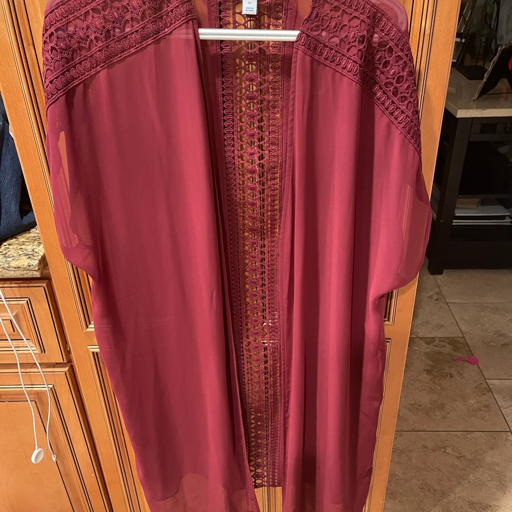 Sheer short sleeve kimono. Never worn